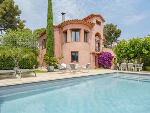 Einfamilienhaus zum Kauf 1.450.000 € 165 m² 746 m² Grundstück Sud Ouest BANDOL 83150