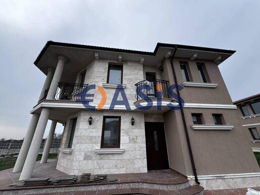 Haus zum Kauf provisionsfrei 251.900 € 4 Zimmer 192 m² Pomorie 8201