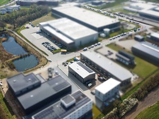 Lagerhalle zur Miete 2.085 € 182 m² Lagerfläche teilbar ab 67 m² Melsdorf 24109