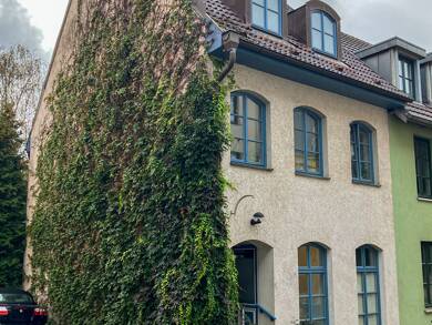 Reihenmittelhaus zum Kauf 910.000 € 7 Zimmer 200 m² 96 m² Grundstück Rostock 18055