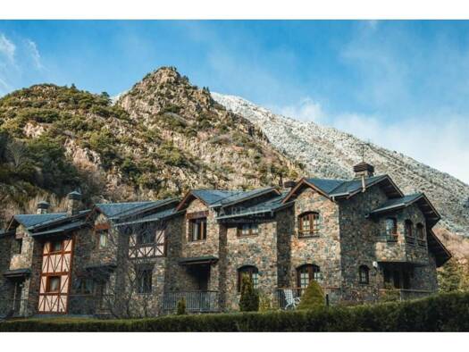 Haus zum Kauf 9.500.000 € 1 Zimmer Andorra AD500