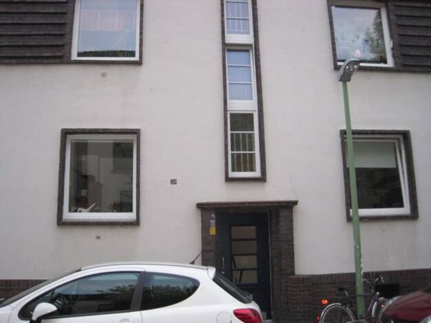 Wohnung zur Miete 382 € 2,5 Zimmer 38,5 m² 3. Geschoss frei ab 01.10.2026 Holsterhausen Essen 45147