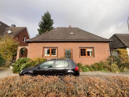 Einfamilienhaus zum Kauf 189.000 € 3 Zimmer 140 m² 250 m² Grundstück Innenstadt Aurich 26603