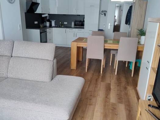 Wohnung zur Miete 585 € 2 Zimmer 57 m² Geschoss 2/2 frei ab 01.12.2026 Großköllnbach Pilsting 94431
