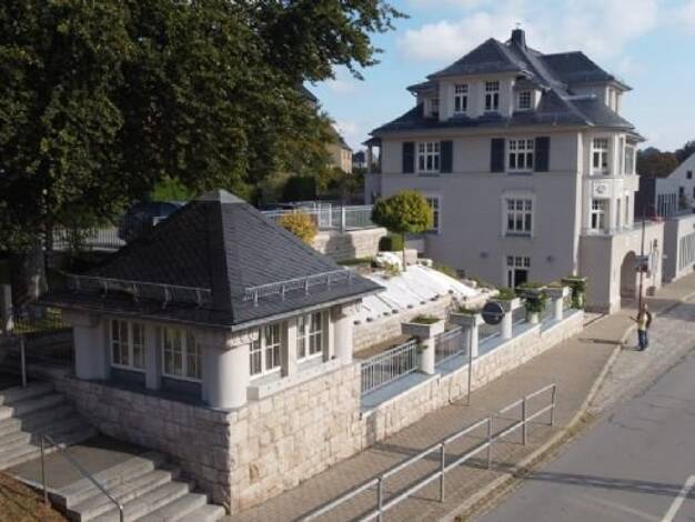 Laden zur Miete 450 € 71,3 m² Verkaufsfläche Thum 09419