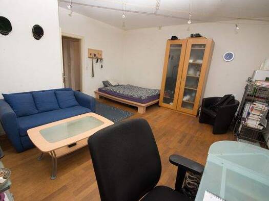 Studio zur Miete 340 € 1 Zimmer 24 m² frei ab 01.10.2026 Coburg Coburg 96450