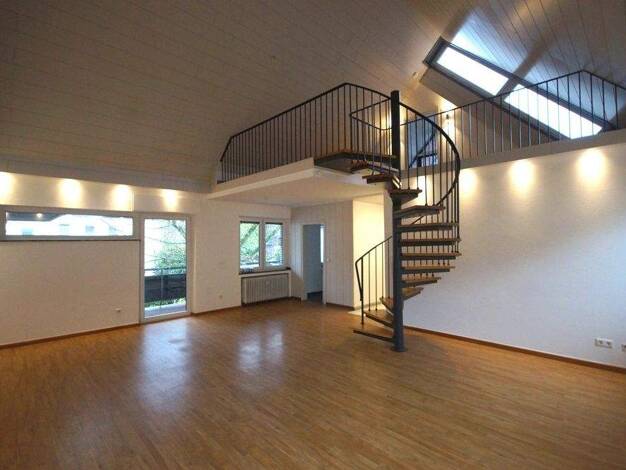 Maisonette zur Miete 1.080 € 3 Zimmer 135 m² 1. Geschoss frei ab 01.05.2026 Inrath/Kliedbruch Krefeld 47803