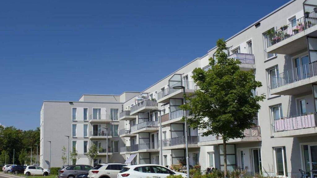 Wohnung zur Miete 1.260 € 3 Zimmer 105,9 m² EG frei ab sofort Aldanstraße 8 Bernau Bernau bei Berlin 16321