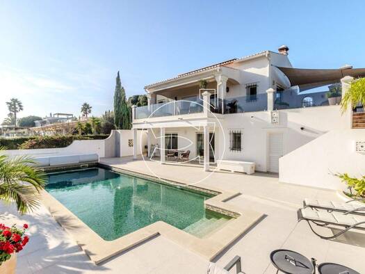 Villa zum Kauf 1.560.000 € 4 Zimmer 246 m² 910 m² Grundstück Travanca de Lagos 8600-146