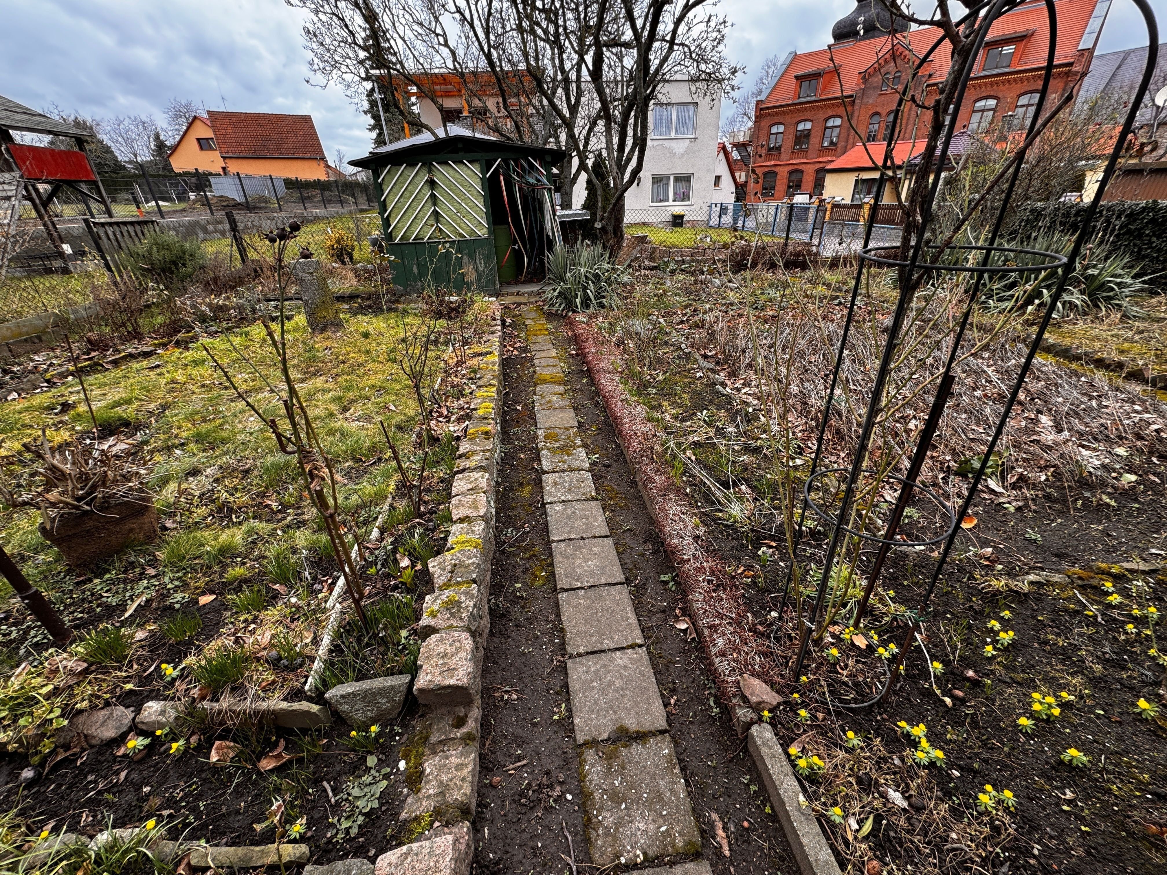 Einfamilienhaus zum Kauf 59.000 € 4 Zimmer 125 m²<br/>Wohnfläche 419 m²<br/>Grundstück ab sofort<br/>Verfügbarkeit Feldberg 35 Könnern Könnern 06420