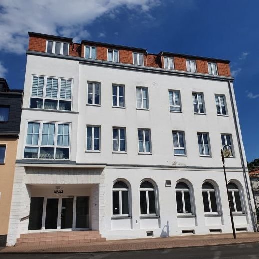 Wohnung zur Miete 550 € 3 Zimmer 89 m²<br/>Wohnfläche 3.<br/>Geschoss ab sofort<br/>Verfügbarkeit Hoffnung 42/43 Glauchau Glauchau 08371