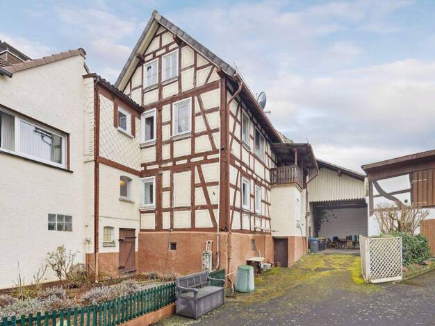 Einfamilienhaus zum Kauf 79.000 € 4,5 Zimmer 121,7 m² 249 m² Grundstück Groß-Eichen Mücke 35325