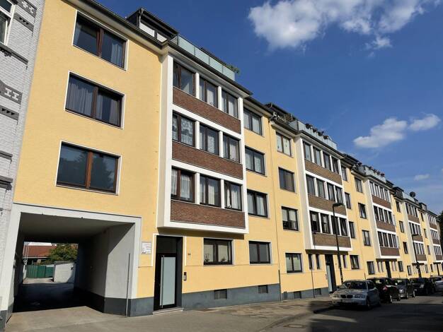 Wohnung zum Kauf provisionsfrei 229.000 € 3 Zimmer 77 m² 2. Geschoss Bahlenstraße 146 Holthausen Düsseldorf 40589