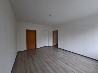 Wohnung zur Miete 371 € 3 Zimmer 65,1 m² 1. Geschoss Max-Baer-Str. 36 Lauchhammer - Mitte Lauchhammer 01979