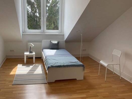 Wohnung zur Miete 875 € 2 Zimmer 58 m² 3. Geschoss Karolinger Str. Bilk Düsseldorf 40223