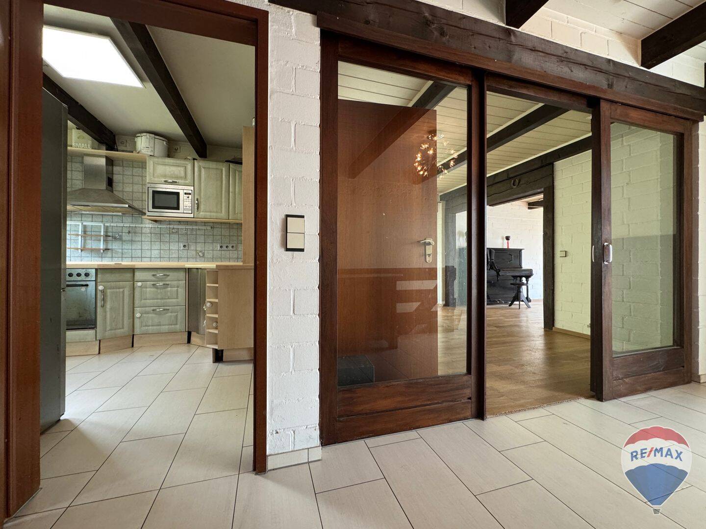 Property thumbnail 8