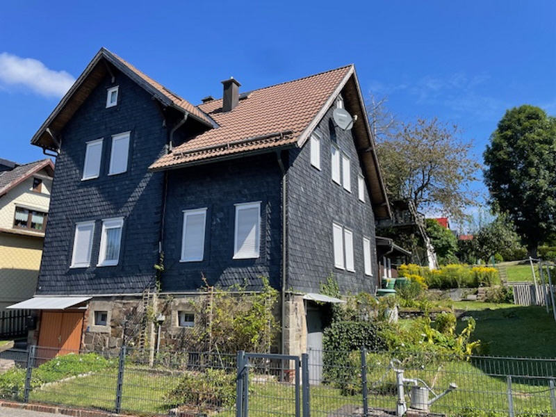 Einfamilienhaus zum Kauf 99.000 € 7 Zimmer 135 m²<br/>Wohnfläche 368 m²<br/>Grundstück Neufang Sonneberg Neufang 96515