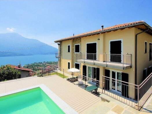 Wohnung zum Kauf 325.000 € 3 Zimmer 75 m² Seeblick Domaso 22013