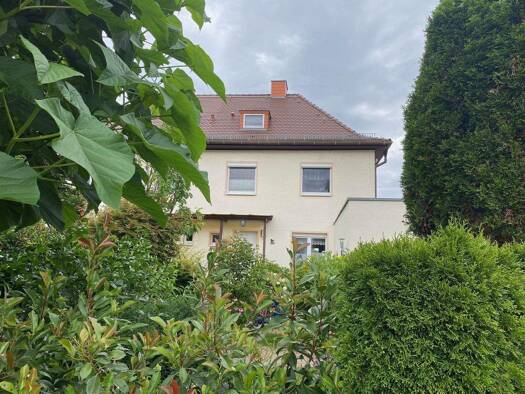 Doppelhaushälfte zum Kauf 235.000 € 5 Zimmer 125 m² 479 m² Grundstück Ostviertel Gera 07545