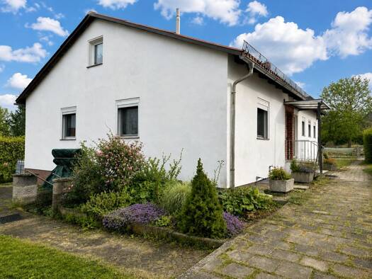 Bungalow zum Kauf 275.000 € 3 Zimmer 110 m² 1.837 m² Grundstück Pittersdorf Hummeltal 95503