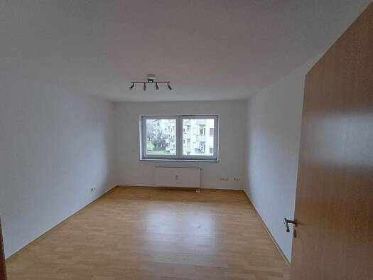 WG-Zimmer zur Miete 435 € 14 m² Geschoss 2/2 frei ab 01.10.2026 Eppelheim 69214