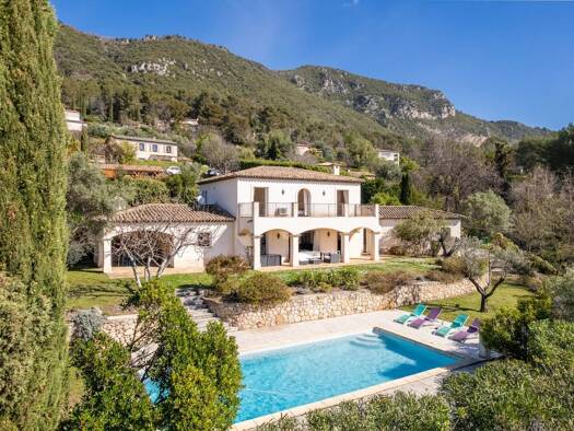 Einfamilienhaus zum Kauf 1.190.000 € 8 Zimmer 210 m² 2.400 m² Grundstück Tourrettes-sur-Loup 06140