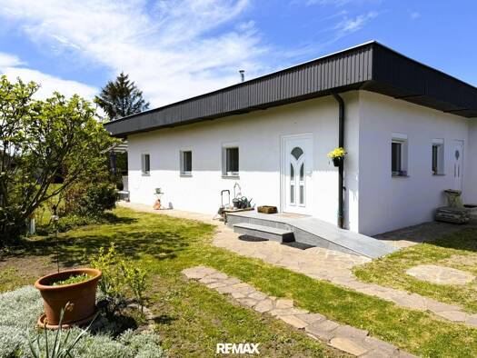 Bungalow zum Kauf 215.000 € 4 Zimmer 69 m² 595 m² Grundstück Trausdorf an der Wulka 7061