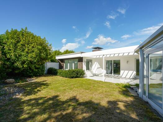 Bungalow zum Kauf 1.790.000 € 7 Zimmer 239 m² 705 m² Grundstück Stockum Düsseldorf 40474