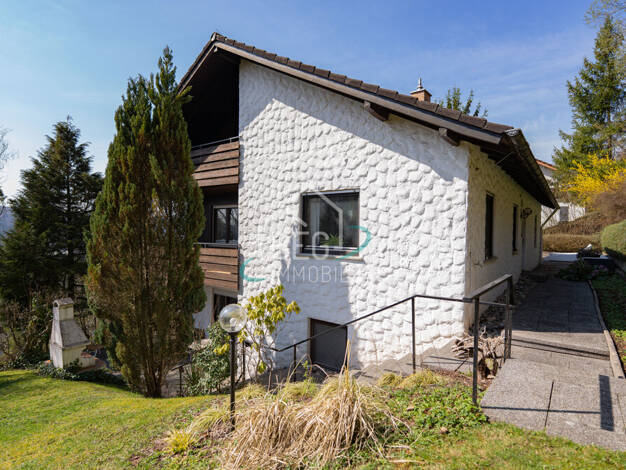 Einfamilienhaus zum Kauf 339.000 € 9 Zimmer 175,7 m² 770 m² Grundstück Am Kirchberg 14 Sulzbach Sulzbach-Laufen 74429