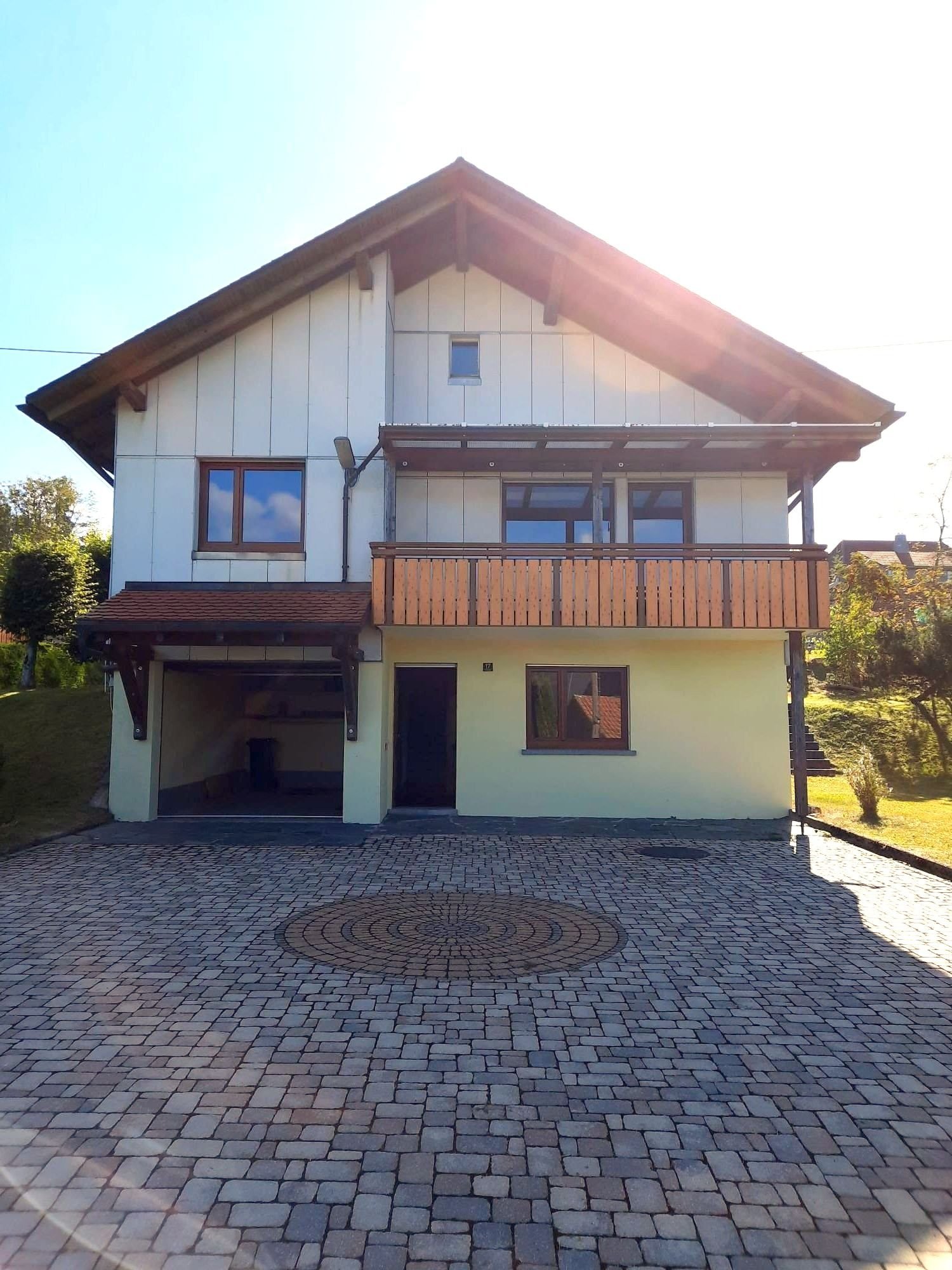 Haus zum Kauf 285.000 € 123 m²<br/>Wohnfläche 1.001 m²<br/>Grundstück ab sofort<br/>Verfügbarkeit Talblickweg 17 Rothaus Grafenhausen 79865