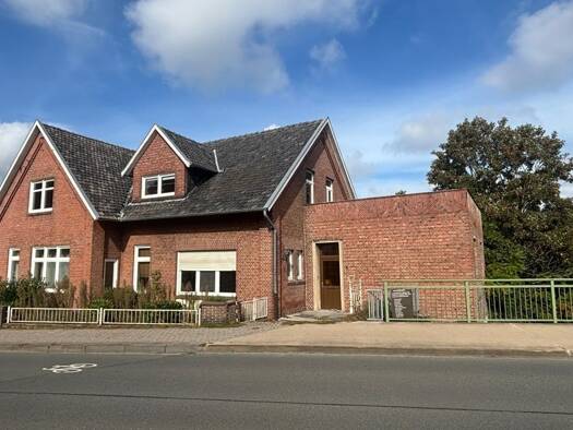 Einfamilienhaus zum Kauf 450.000 € 11 Zimmer 2.162 m² Grundstück Hilten Neuenhaus 49828