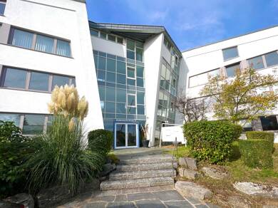 Bürofläche zur Miete 13,80 € 5 Zimmer 355 m² Bürofläche teilbar von 210 m² bis 210 m² Stetten Leinfelden-Echterdingen 70771