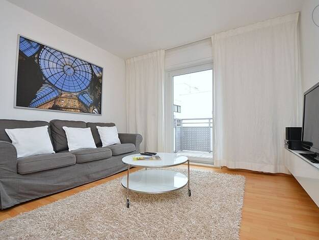 Wohnung zur Miete Wohnen auf Zeit 1.990 € 2 Zimmer 50 m² frei ab sofort Süd Stuttgart 70180