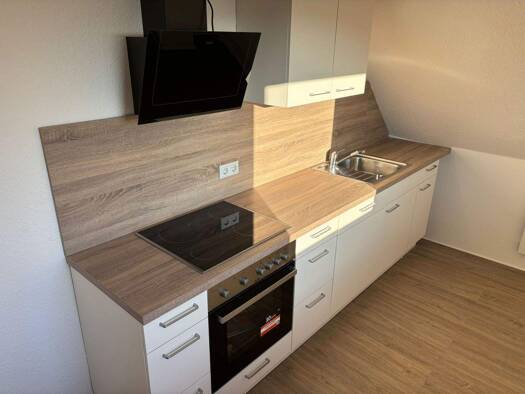 Wohnung zur Miete 620 € 4 Zimmer 90 m² 2. Geschoss frei ab sofort Bahnhofstraße 44 Lutter Lutter am Barenberge 38729