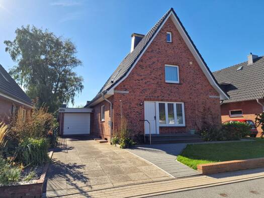 Einfamilienhaus zum Kauf 249.000 € 4 Zimmer 92 m² 509 m² Grundstück frei ab sofort Husum Husum 25813