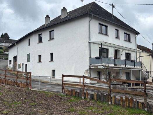 Einfamilienhaus zum Kauf 160.000 € 6 Zimmer 250 m² 1.328 m² Grundstück frei ab sofort Berglicht 54426