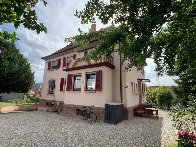 Mehrfamilienhaus zum Kauf 1.019.000 € 12 Zimmer 308 m² 1.094 m² Grundstück frei ab sofort Nollenstraße 13 Gengenbach Gengenbach 77723