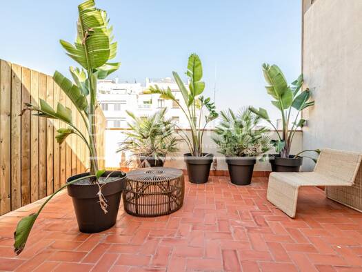 Haus zum Kauf 850.000 € 1 m² Grundstück Barcelona 08011