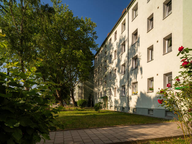 Wohnung zur Miete 494 € 3 Zimmer 58,7 m² 1. Geschoss frei ab 15.06.2026 Merseburger Str. 272 Damaschkestraße Halle 06130