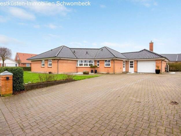 Bungalow zum Kauf 267.000 € 4 Zimmer 166 m² 1.969 m² Grundstück Tønder 6270
