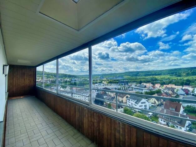 Wohnung zum Kauf 289.000 € 5 Zimmer 125 m² frei ab sofort Leonberg 71229