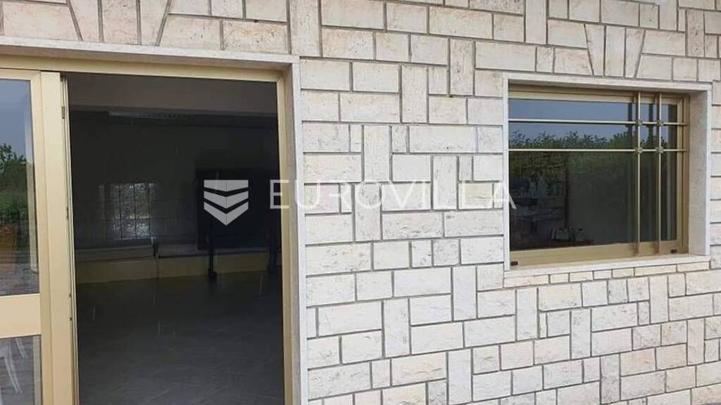 Büro zur Miete 1.000 € Krnica Krnica, Rakalj 52208