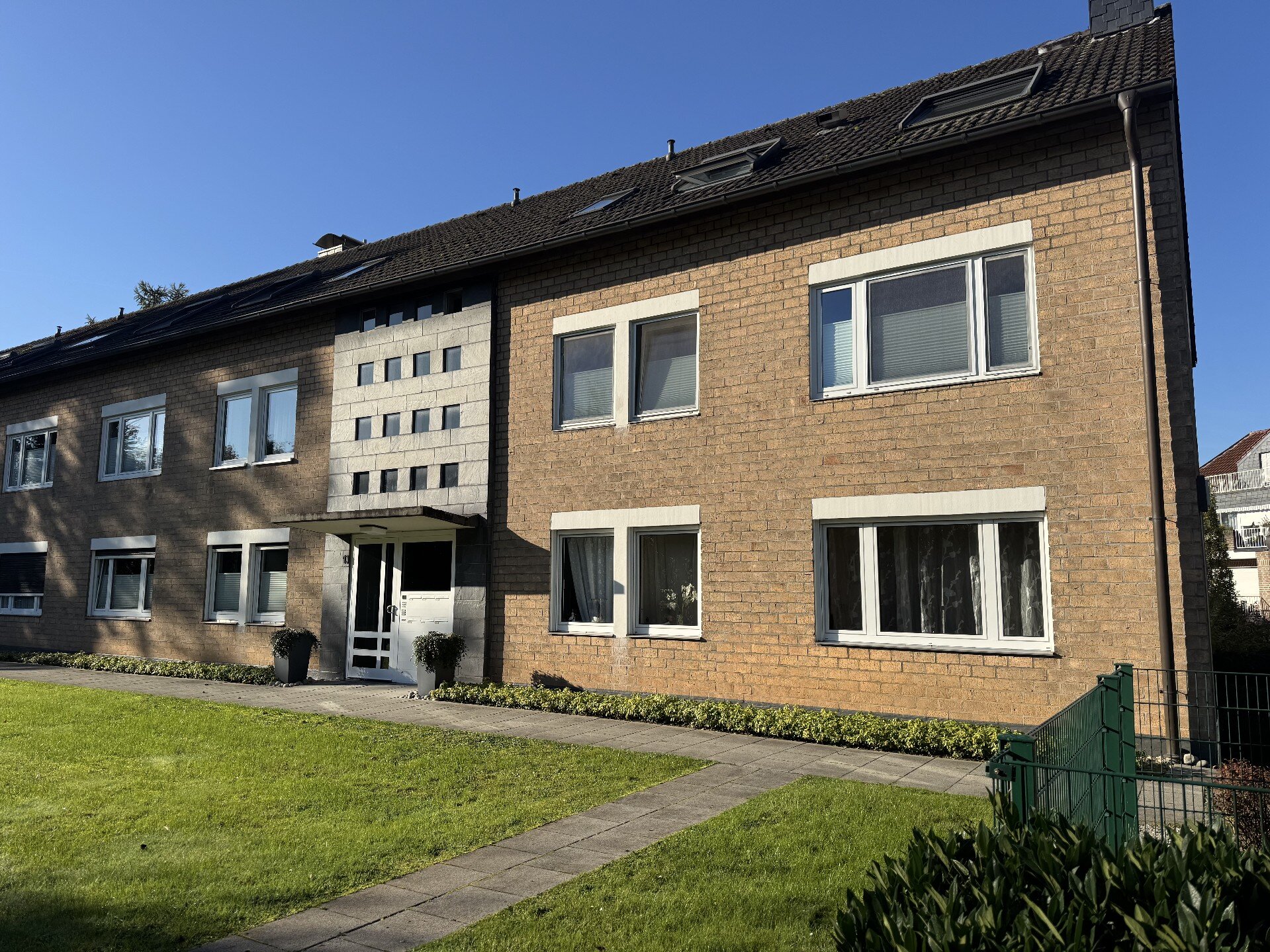 Wohnung zum Kauf 229.000 € 3 Zimmer 65 m²<br/>Wohnfläche 2.<br/>Geschoss Unterbach Düsseldorf 40627