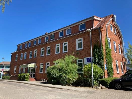 Bürofläche zur Miete 4.075 € 29 Zimmer 620,8 m² Bürofläche teilbar ab 175 m² Schwerin 19059