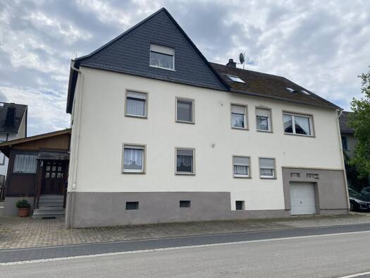 Mehrfamilienhaus zum Kauf 288.000 € 7 Zimmer 246,3 m² 906 m² Grundstück frei ab sofort Waldstraße 1 Schnorbach 55497