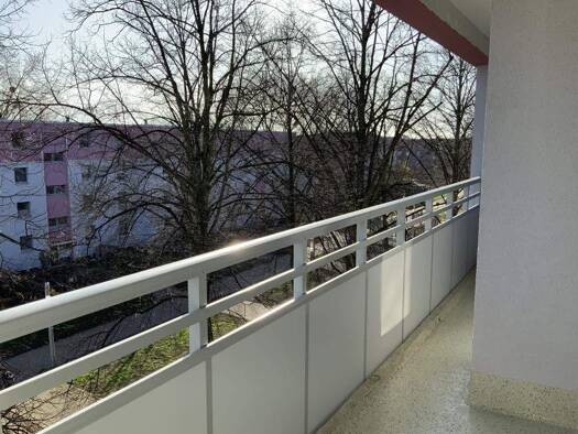 Wohnung zur Miete 839 € 3 Zimmer 75 m² 3. Geschoss frei ab 01.04.2026 Brandenburger Allee 17 Monheim 40789