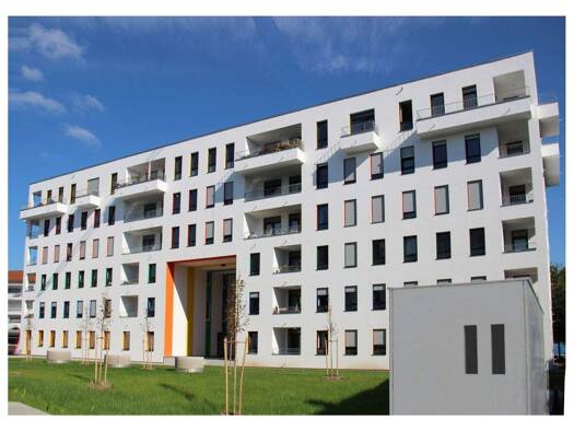 Wohnung zur Miete 1.160 € 3 Zimmer 93 m² 4. Geschoss Friedrich-Ebert-Str. 3 Burghausen 84489