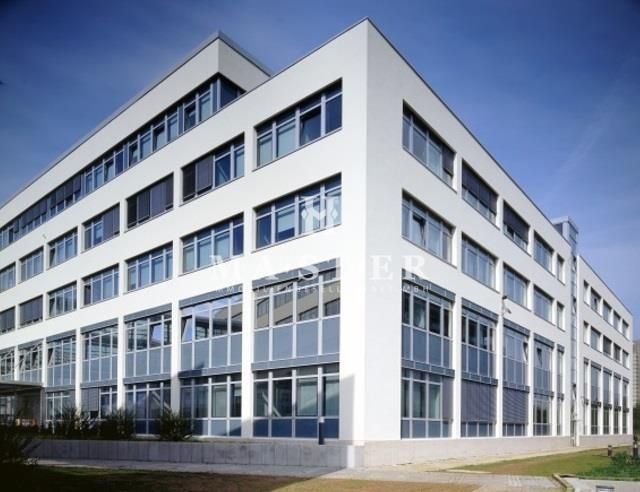 Bürofläche zur Miete 12,50 € 2.248 m²<br/>Bürofläche ab 1.123 m²<br/>Teilbarkeit Sossenheim Frankfurt 65936