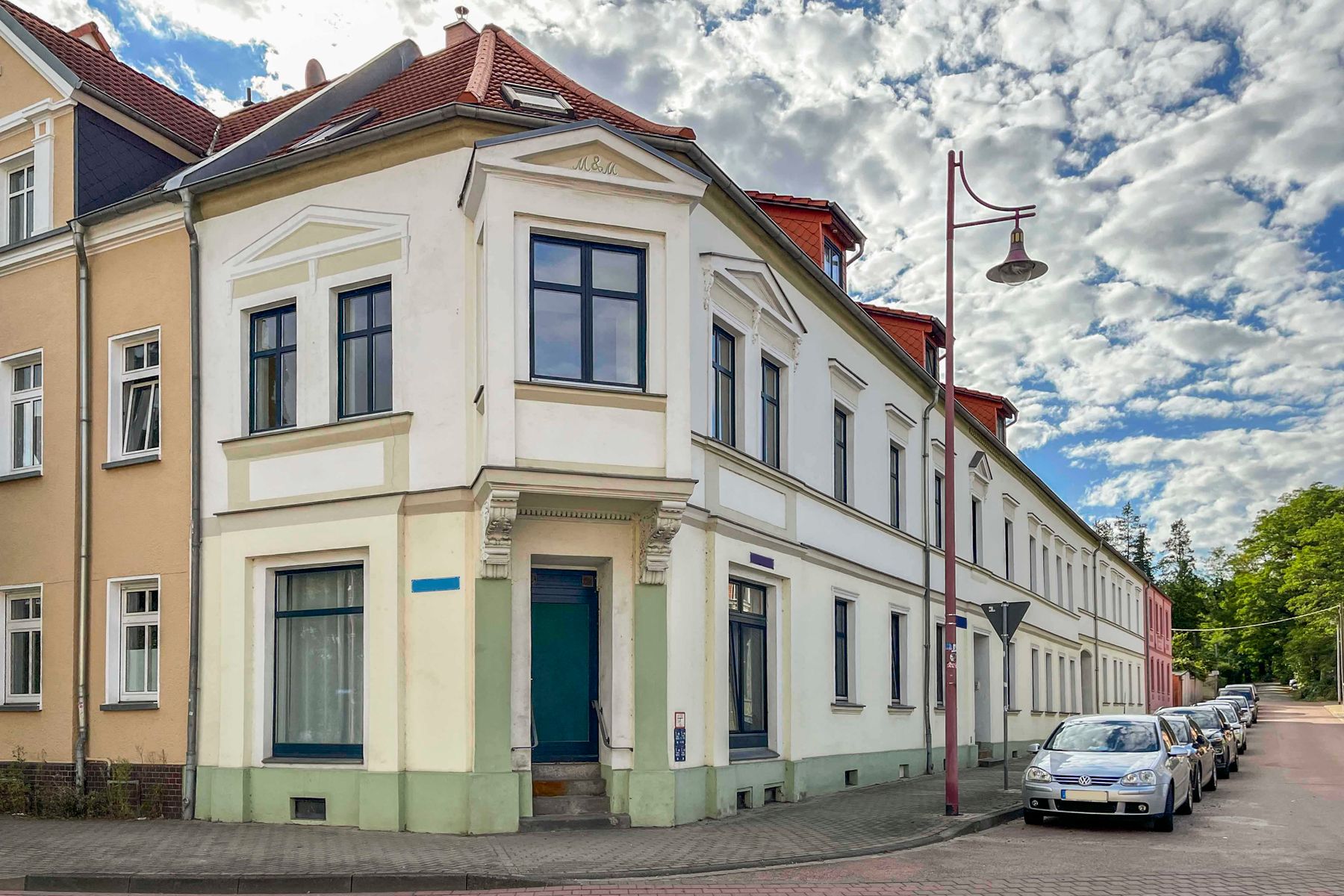 Wohnung zum Kauf 69.000 € 2 Zimmer 81,3 m²<br/>Wohnfläche 1.<br/>Geschoss Roßlau 222 Dessau-Roßlau 06862