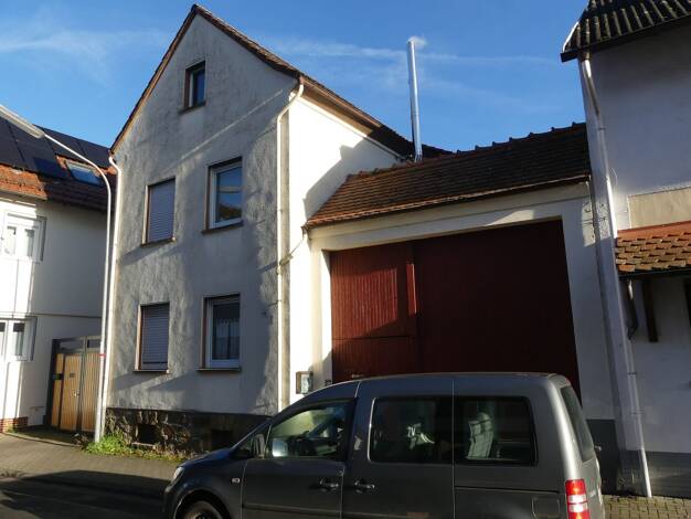Einfamilienhaus zum Kauf provisionsfrei 165.000 € 6 Zimmer 163 m² 685 m² Grundstück Vollnkirchen Hüttenberg 35625